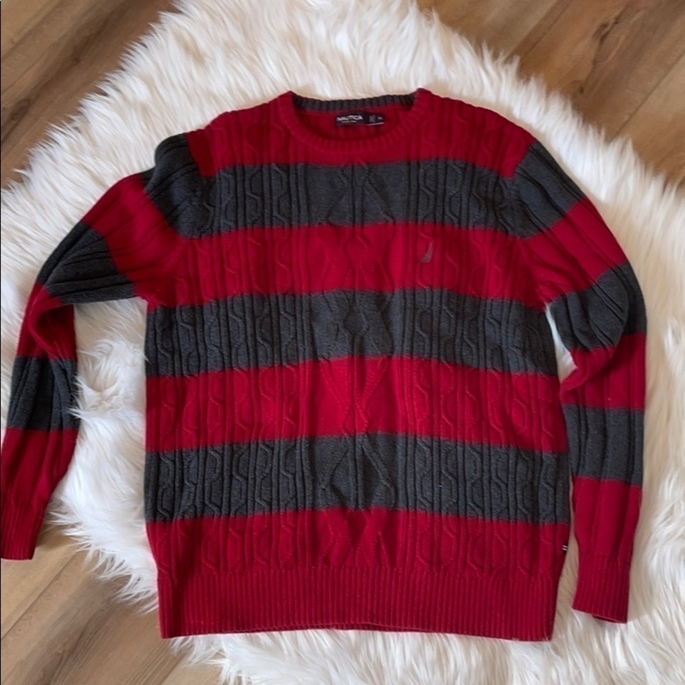 EUC Nautica red and gray knit sweater​​​​​​​​​​​​​